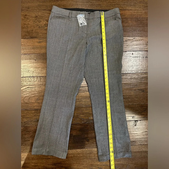 Express Studio Plaid Flare Pants- size 12 - Picture 7 of 9
